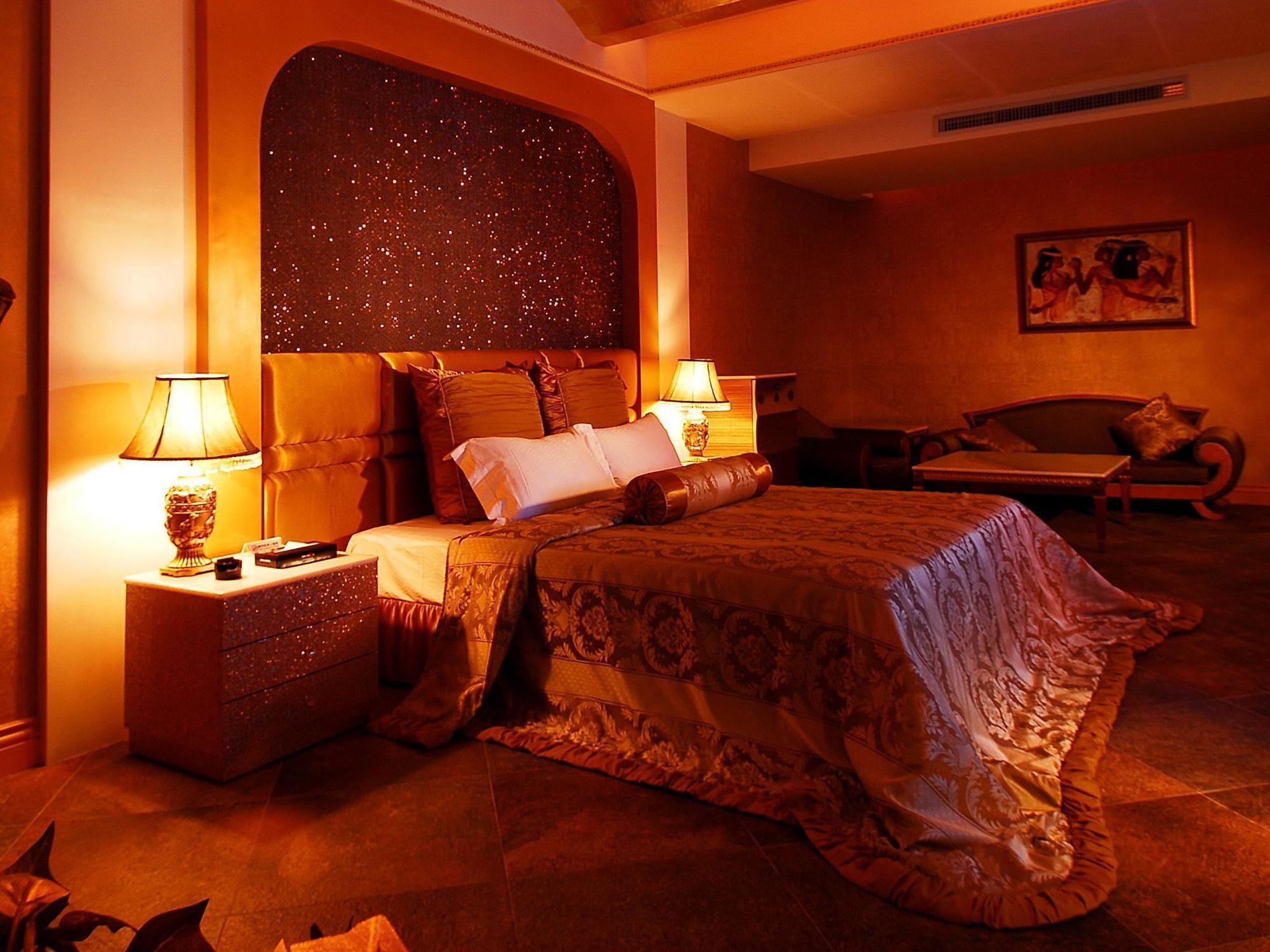 All-Ur Boutique Motel -Chia Yi Branch Цзяи Экстерьер фото